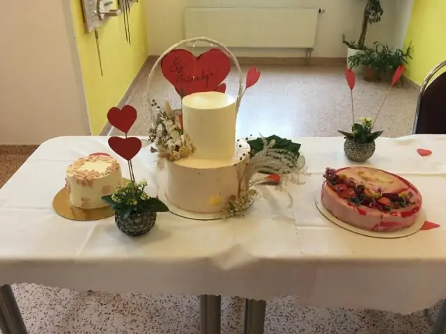 Valentýnské posezení - 0 - dorty.jpg
