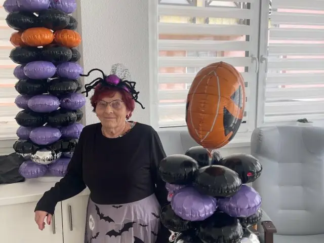 HALLOWEEN - 4 - a36c2ab1-7ecb-473a-8770-543ee395be9a.JPG