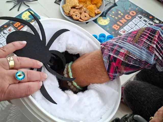 HALLOWEEN - 7 - 14ab463f-a81d-4e39-a87f-ef8aa1ddd020.JPG
