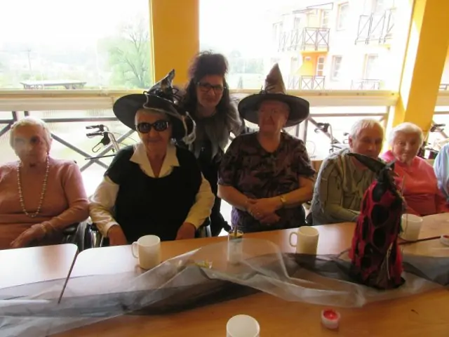 Stavění máje a pálení čarodějnic 2015 - 4 - 